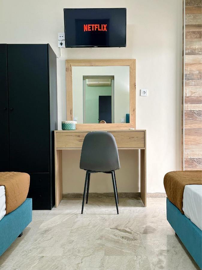 Hotel Palmera 사르티 외부 사진