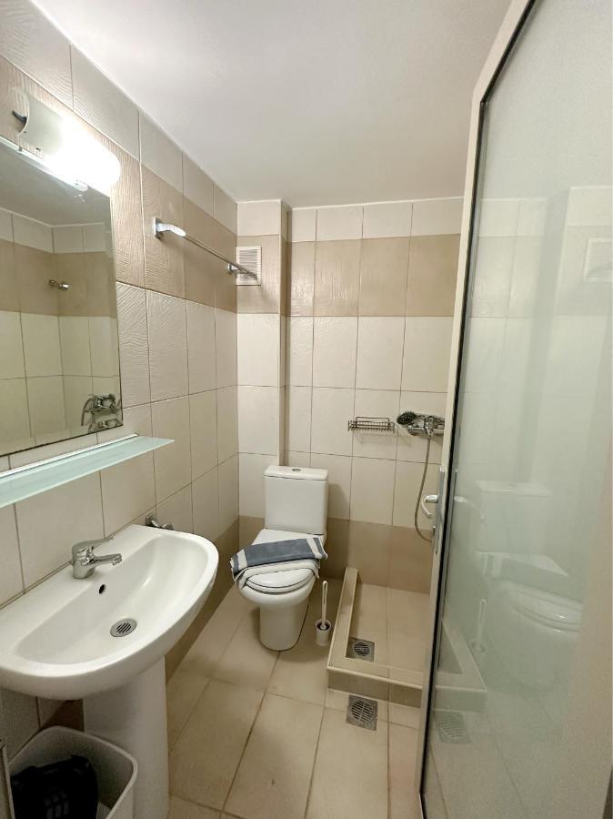 Hotel Palmera 사르티 외부 사진